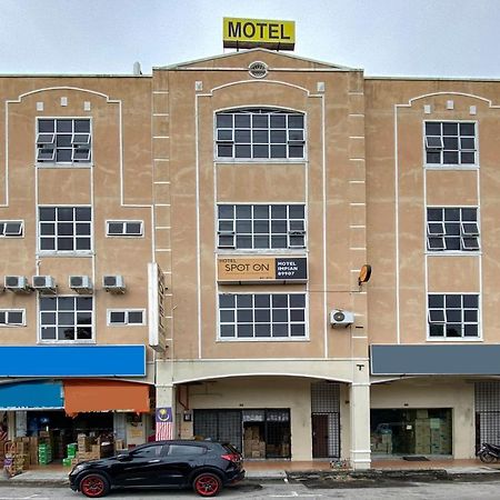 SPOT ON 89907 Motel Impian Seri Manjung Esterno foto