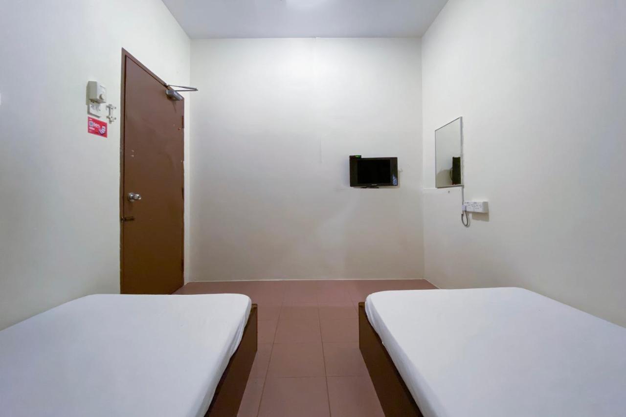 SPOT ON 89907 Motel Impian Seri Manjung Esterno foto
