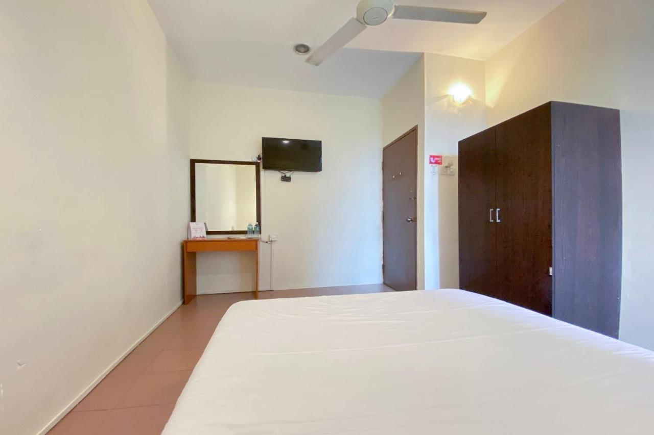 SPOT ON 89907 Motel Impian Seri Manjung Esterno foto