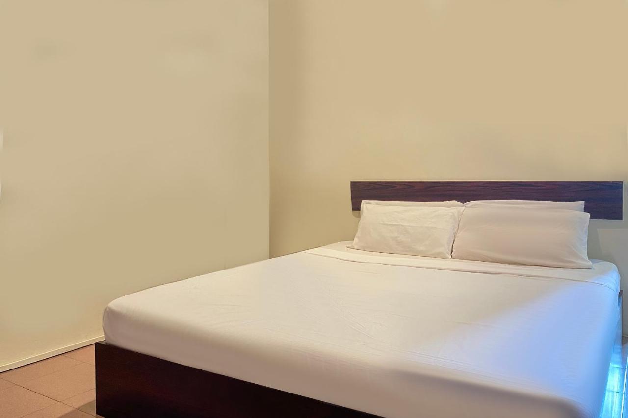 SPOT ON 89907 Motel Impian Seri Manjung Esterno foto
