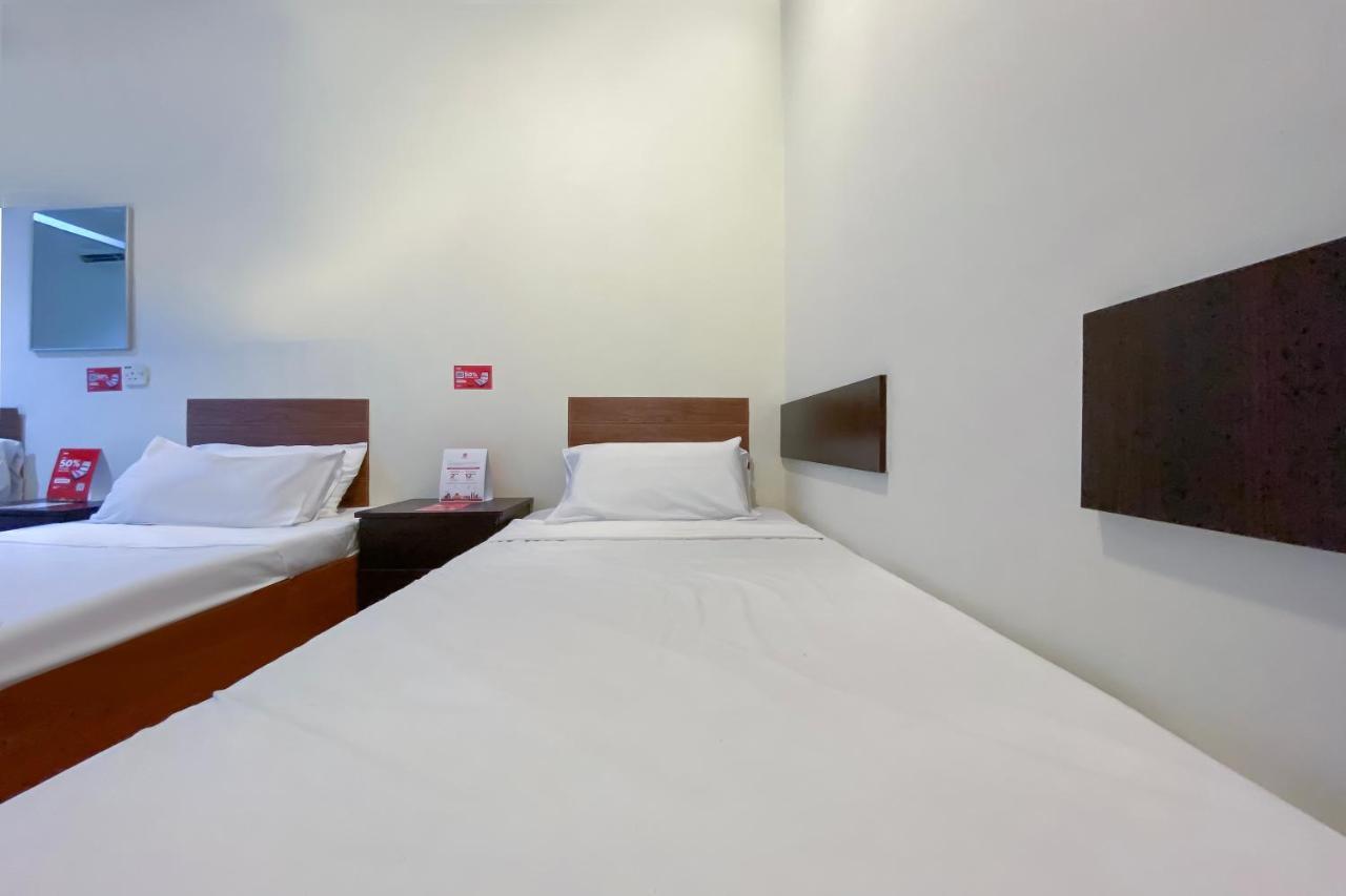 SPOT ON 89907 Motel Impian Seri Manjung Esterno foto