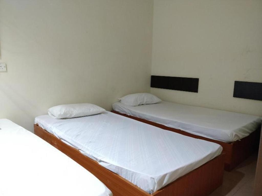 SPOT ON 89907 Motel Impian Seri Manjung Esterno foto