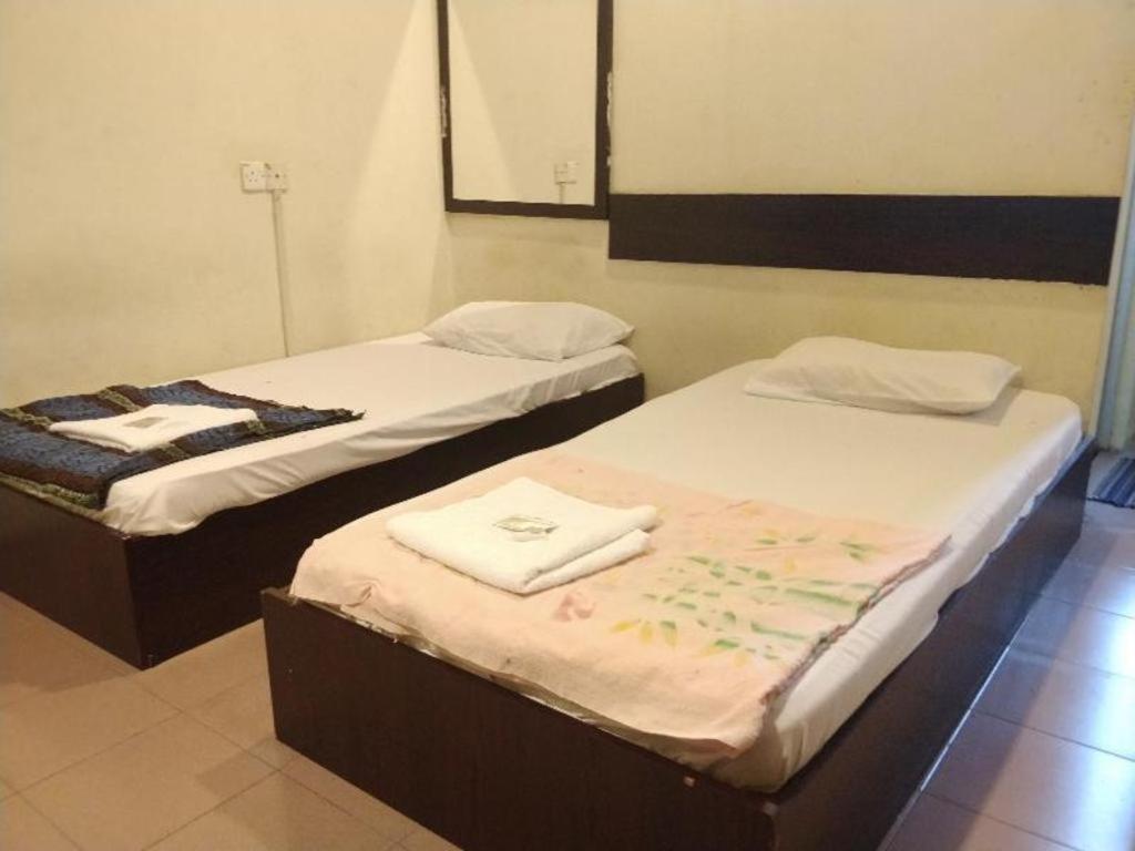 SPOT ON 89907 Motel Impian Seri Manjung Esterno foto