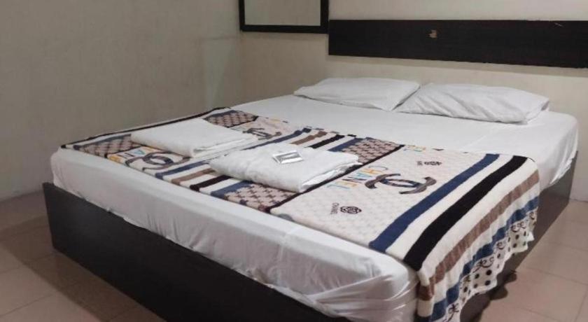 SPOT ON 89907 Motel Impian Seri Manjung Esterno foto