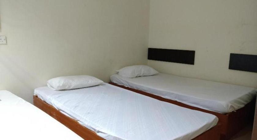 SPOT ON 89907 Motel Impian Seri Manjung Esterno foto