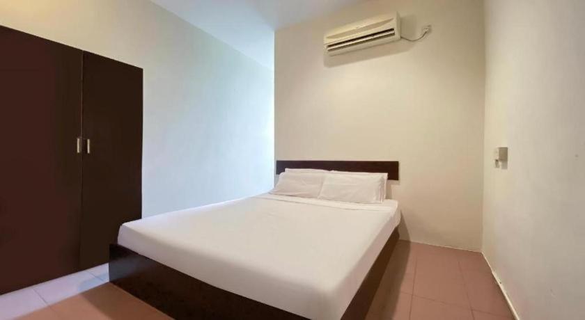 SPOT ON 89907 Motel Impian Seri Manjung Esterno foto