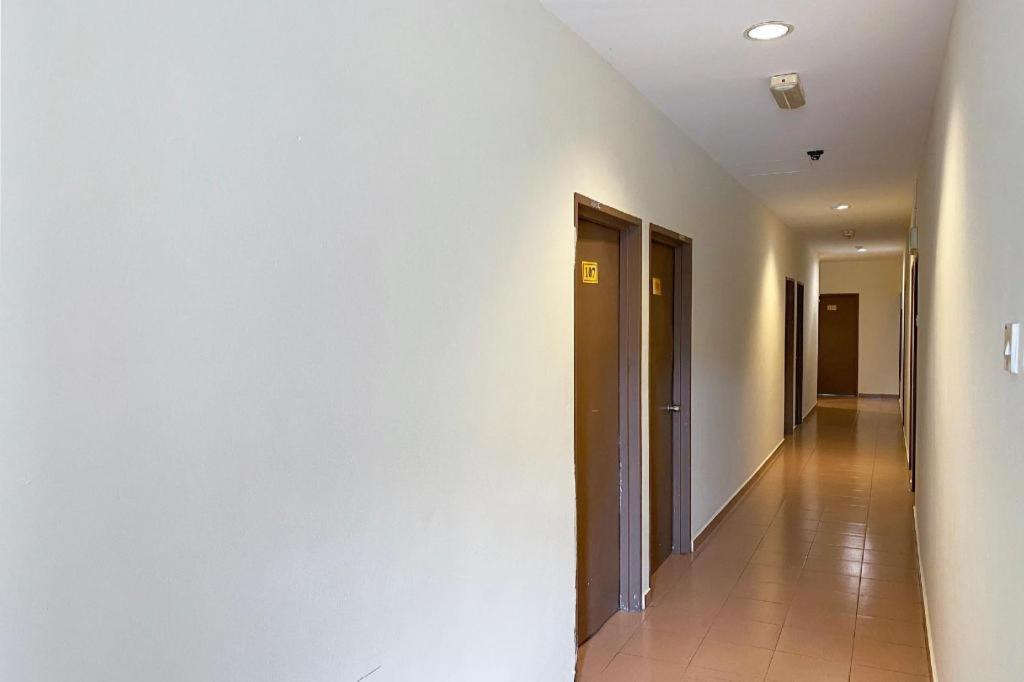 SPOT ON 89907 Motel Impian Seri Manjung Esterno foto